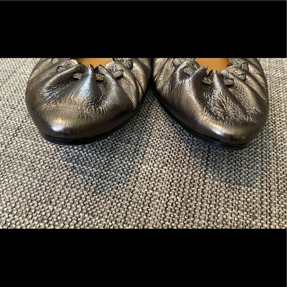Chloe Metallic Silver Scalloped Pointy Ballet Flats - Picture 4 of 4
